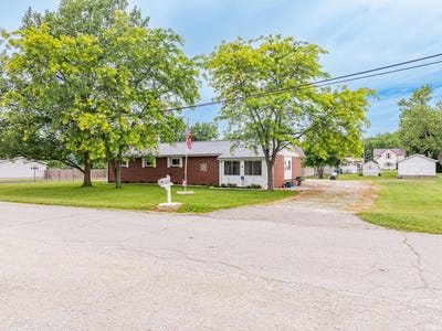 /international/us/800-w-high-street-redkey-in-110108690528/