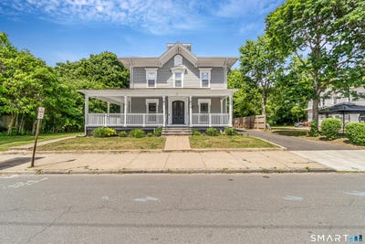 /international/us/19-lester-street-ansonia-ct-110108539573/