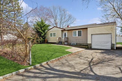 /international/us/270-louise-avenue-east-patchogue-ny-110096276032/?lang=zh-tw
