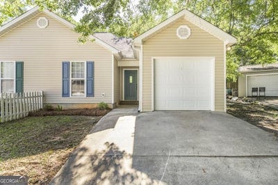 /international/us/5-pine-shadow-court-centerville-ga-110119955550/