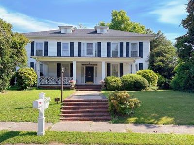 /international/us/192-w-court-street-rutherfordton-nc-110100428232/?lang=zh-tw