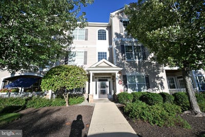 /international/us/1016-timberlake-drive-ewing-nj-110110309576/