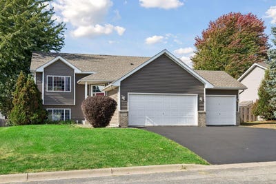 /international/us/315-9th-avenue-ne-lonsdale-mn-110120511782/