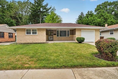 /international/us/404-fairview-boulevard-rockford-il-110108752584/