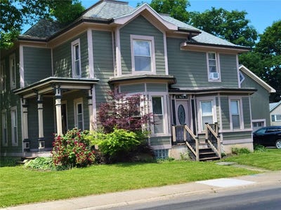 /international/us/196-bristol-street-canandaigua-ny-110106214698/