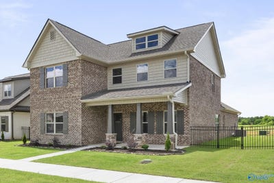 /international/us/17425-brooklawn-street-athens-al-110100747958/