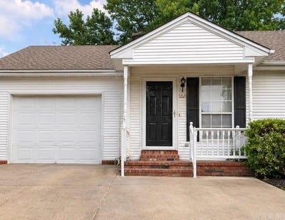 /international/us/2910-e-moore-115-avenue-searcy-ar-110107796307/