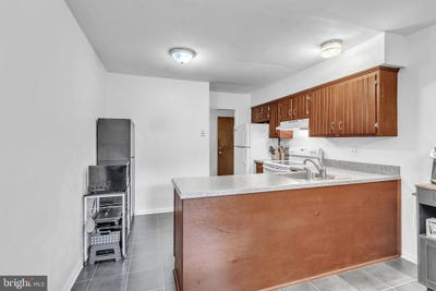 /international/us/400-campbell-circle-downingtown-pa-110100963916/