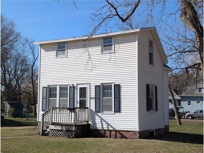 /international/us/413-mason-street-marshall-mn-110107072657/