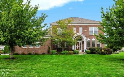 /international/us/8856-spring-violet-place-zionsville-in-110120132457/