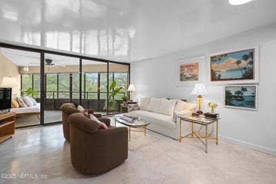/international/us/1071-edgewood-avenue-s-unit-407-jacksonville-fl-110100752977/