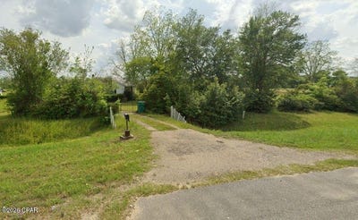 /international/us/6775-u-s-hwy-90-grand-ridge-fl-110106368264/