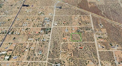 /international/us/1048-cholla-road-pinon-hills-ca-110101985955/
