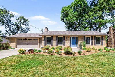 /international/us/7626-hampton-oaks-drive-portage-mi-110108821079/
