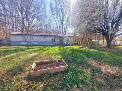 /international/us/3264-moores-spring-road-westfield-nc-110106316687/