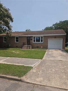 /international/us/129-elm-avenue-portsmouth-va-110105366126/