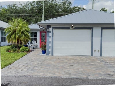 /international/us/202-village-circle-unit-20-labelle-fl-110101321052/?lang=en