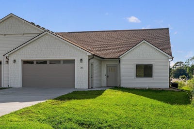 /international/us/301-stoddard-street-s-houston-mn-110107228747/