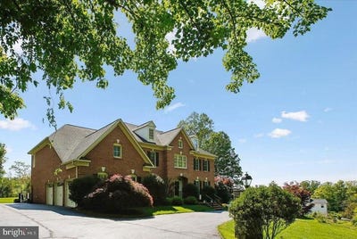 /international/us/11133-oakton-road-oakton-va-110107718871/