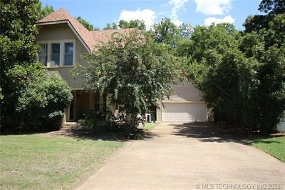/international/us/524-n-6th-avenue-durant-ok-110097643550/