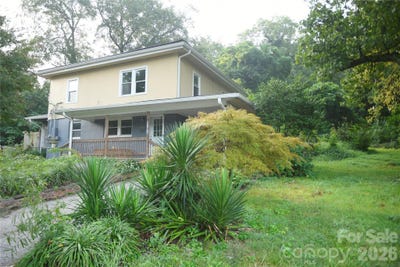 /international/us/1605-w-4th-avenue-gastonia-nc-110120079852/