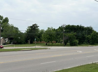 /international/us/613-s-jefferson-avenue-glen-rose-tx-110102868444/