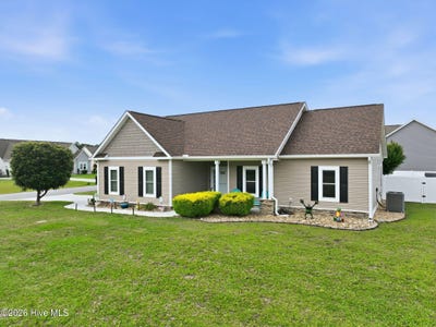 /international/us/100-paddle-trail-lane-swansboro-nc-110109437659/