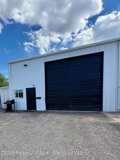 /international/us/762-industry-place-carbondale-co-110108301684/