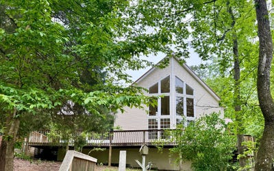 /international/us/17363-10th-terrace-live-oak-fl-110107477585/