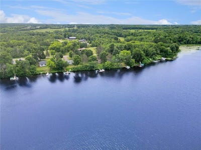 /international/us/1671-little-butternut-lake-lane-luck-wi-110100563758/?lang=zh-tw