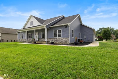 /international/us/4545-caroline-grace-lane-terre-haute-in-110100247288/