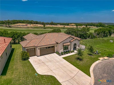 /international/us/302-sprinting-peak-drive-san-marcos-tx-110101028301/