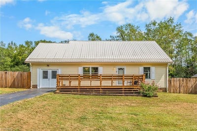 /international/us/267-pine-ridge-trail-pinnacle-nc-110119967473/