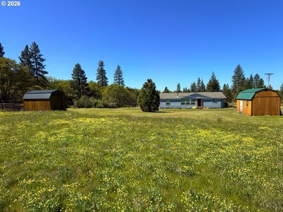 /international/us/706-centerville-hwy-lyle-wa-110107785841/