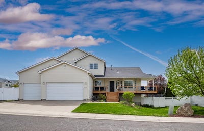 /international/us/1015-n-fox-ridge-rd-medical-lake-wa-110108023989/