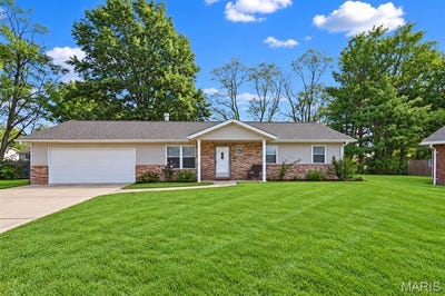 /international/us/526-bluestem-court-troy-il-110120413528/