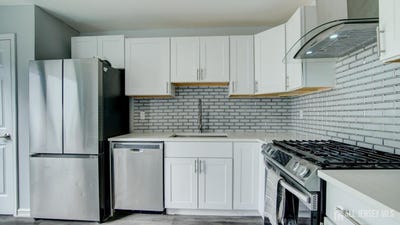 /international/us/10-starlight-court-new-brunswick-nj-110120422163/