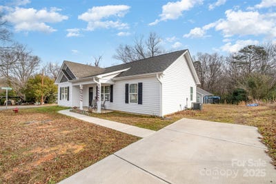 /international/us/295-colston-street-albemarle-nc-110100677315/