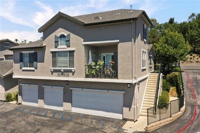 /international/us/20000-plum-canyon-road-saugus-ca-110100781102/