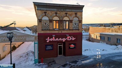 /international/us/301-grant-ave-eveleth-mn-110104951319/
