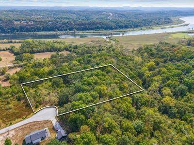 /international/us/335-swan-creek-pass-forsyth-mo-110110342762/