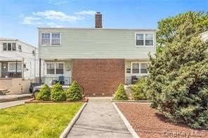 /international/us/37-troy-lane-yonkers-ny-110107810511/
