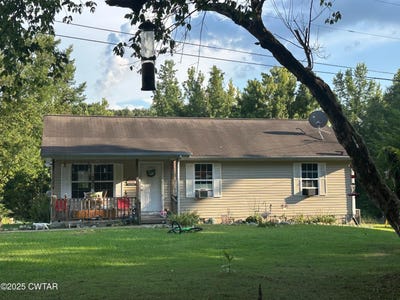 /international/us/118-rowsey-street-camden-tn-110101231532/