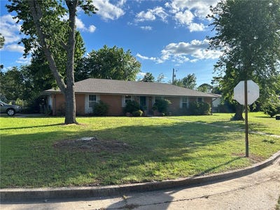 /international/us/2000-w-magnolia-street-rogers-ar-110108340548/