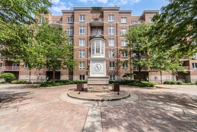 /international/us/787-graceland-avenue-des-plaines-il-110108540311/