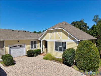 /international/us/9037-amberhill-loop-chesterfield-va-110110216059/