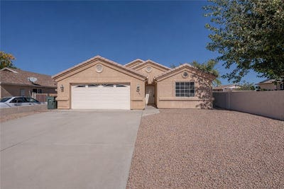 /international/us/2739-ross-avenue-kingman-az-110104273771/