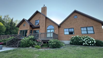 /international/us/133-laura-drive-morrisonville-ny-110100949089/