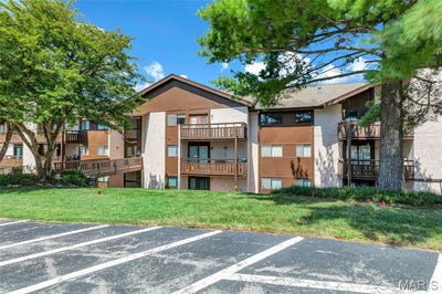 /international/us/1400-heritage-landing-st-charles-mo-110098308924/