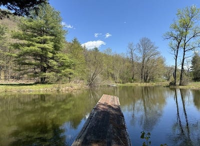 /international/us/2153-route-2-charlemont-ma-110106601916/